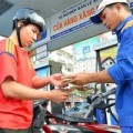 Mua sắm - Giá cả - Bộ Công Thương sẽ điều hành giá xăng dầu