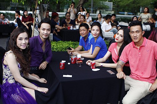 Hé lộ 9 cặp đôi quot;hotquot; Cuộc đua kỳ thú 2014 - 9