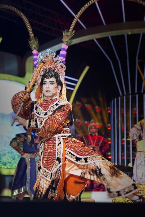 BGK bỏ tiền túi trao giải Gương mặt thân quen - 2