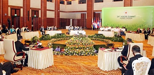 Thủ tướng phát biểu về việc TQ đặt giàn khoan trên biển VN - 1
