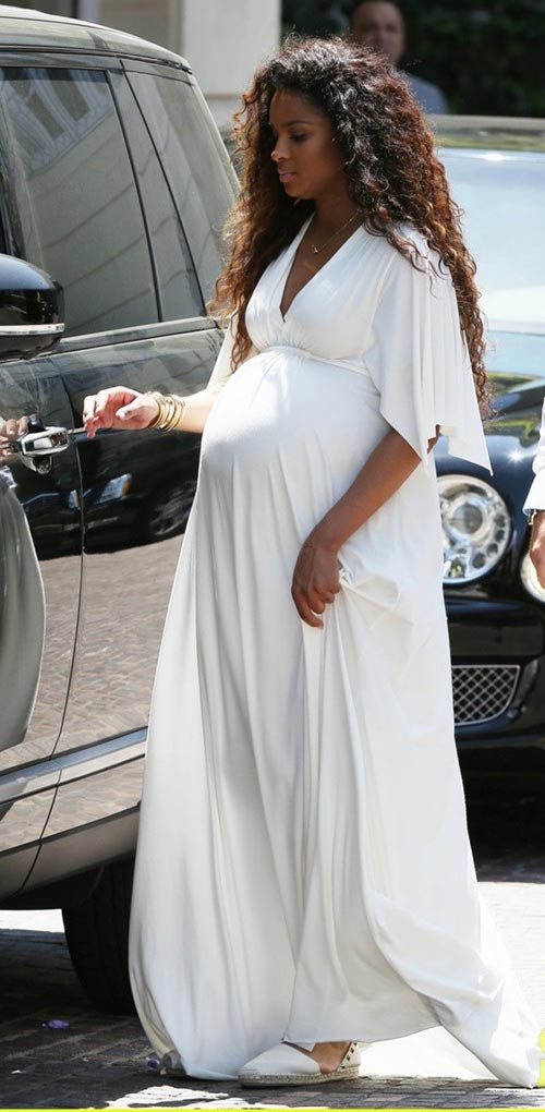 Kim quot;siêu vòng 3quot; tổ chức tiệc trước lễ cưới - 4