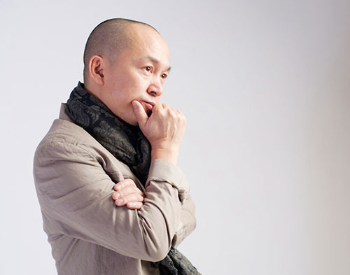 Quốc Trung dũng cảm quot;cầm tayquot; Hương Lan về nước - 3