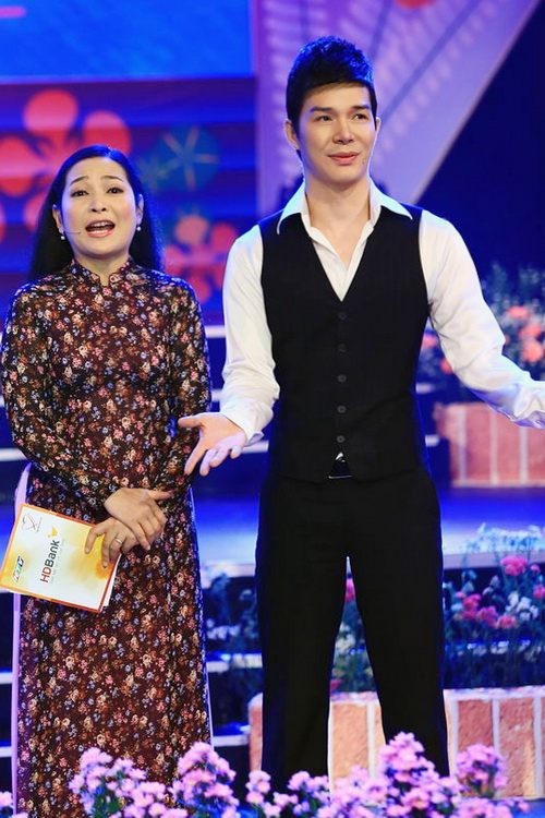 Nathan Lee lém lỉnh khiến khán giả cười quot;thả gaquot; - 3