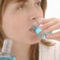 Sức khỏe - Không nên lạm dụng nước súc miệng
