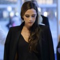 Làm đẹp - Victoria Beckham ‘lùn tịt’ tại Singapore