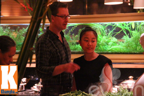 Bắt gặp vợ chồng Đoan Trang quot;trốnquot; con hẹn hò - 6