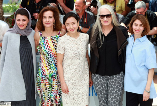 Mỹ nhân khoe sắc trên thảm đỏ LHP Cannes - 11