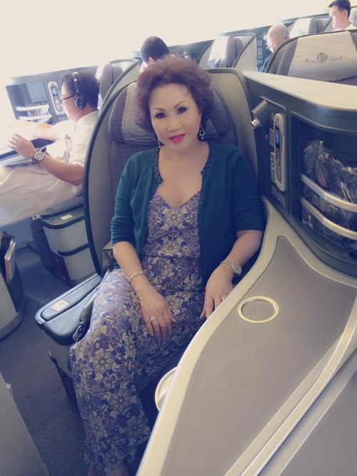 Vũ Hoàng Việt nắm tay người tình về Mỹ - 5