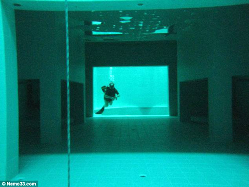 Nemo 33 - Bể bơi sâu nhất thế giới - 3
