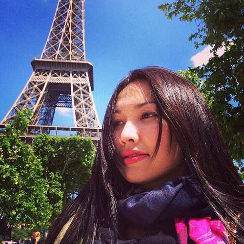 Kim Hiền - Kim Tuyến đọ vẻ sang trọng tại Pháp - 12