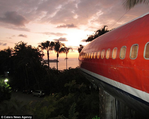 Khách sạn độc đáo trên máy bay Boeing cũ - 9