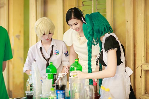 Ngọc Hân hạnh phúc về thăm trường cũ - 10