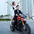 Làng sao - Mai Thỏ chụp ảnh cưới bên mô tô "khủng"