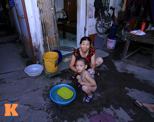 Hà Nội: Hàng ngàn hộ dân khốn đốn vì mất nước - 13