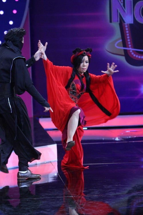 Hoài Linh chê Việt Hương nhìn như... con trâu - 3
