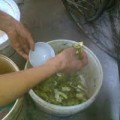 Sức khỏe - Không sử dụng thùng sơn để đựng đồ ăn