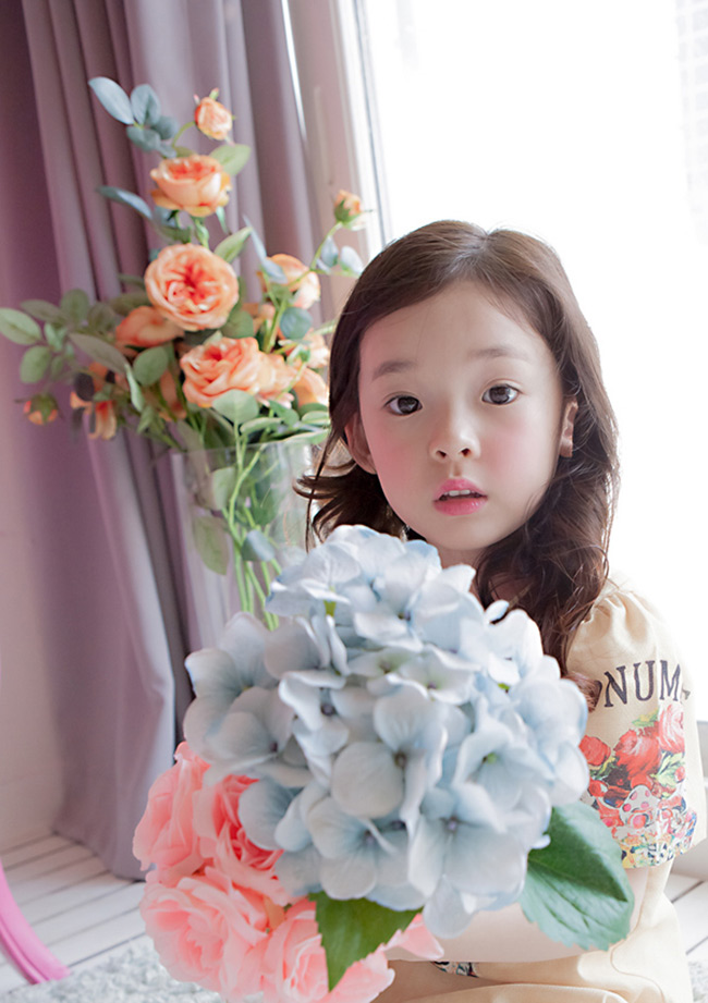 Mới 6 tuổi nhưng Park Hyo Je già dặn hơn so với lứa tuổi.
