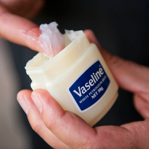 4 mẹo gia đình ưu việt của Vaseline - 3