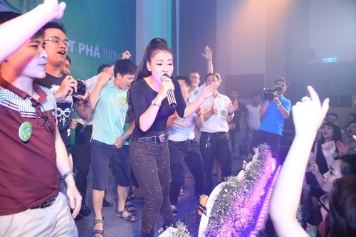 Thu Minh xứng danh quot;nữ hoàng nhạc dancequot; - 4