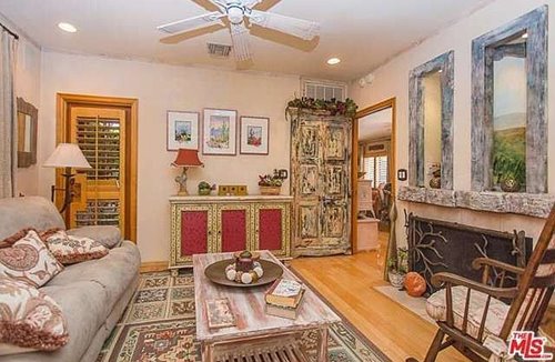 Thứ “đặc biệt” trong phòng ngủ nhà Dolly Parton - 3