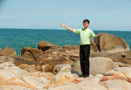 Long Nhật mặc áo lính đảo, hát vì biển Đông - 6