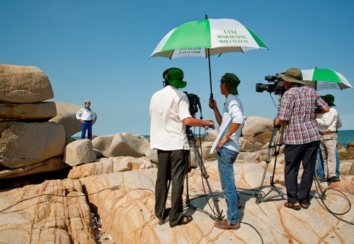 Long Nhật mặc áo lính đảo, hát vì biển Đông - 4