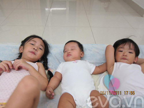 4 năm, 3 con và hàng trăm lít sữa - 2