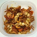 Làm mẹ - Bà nội cấm bà ngoại cho cháu ăn cua!
