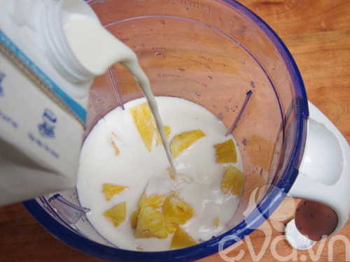 Sinh tố dứa dừa ngon hảo hạng - 4