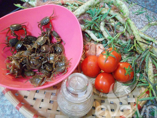 Giản dị với canh cua rau rút - 1