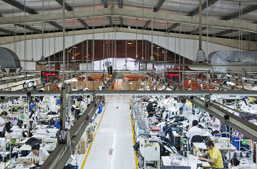Thiết kế rất Tây của xưởng may ở Sài Gòn - 5