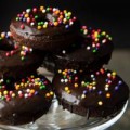 Bếp Eva - Bánh donut chocolate siêu hấp dẫn
