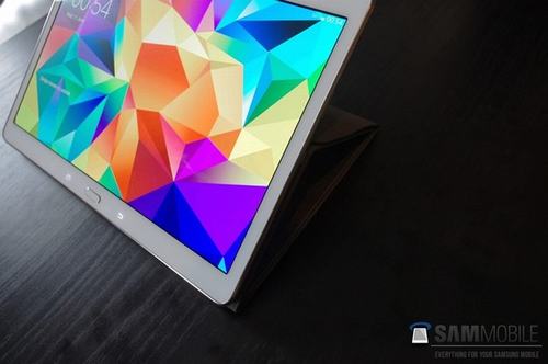 Lộ ảnh thực tế tablet Galaxy Tab S 10.5 trước ngày ra mắt - 2