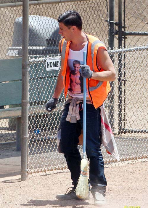 Eva quot;soiquot; 12/6: Adam xin lỗi tình cũ khi lấy vợ - 16