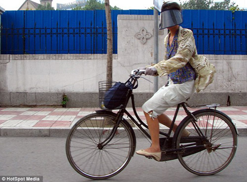 Soi thời trang chống nắng của phụ nữ Châu Á - 3
