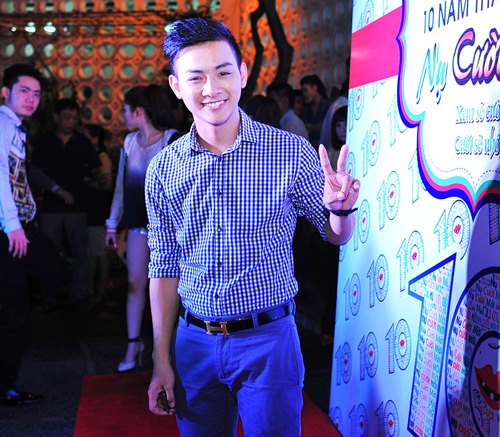 Cha con Hoài Linh tình cảm chọc ghẹo nhau - 3