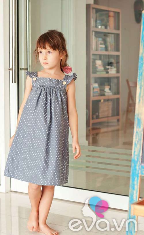 Loạt váy ‘giấu’ cân nặng con của một mẹ Việt - 9