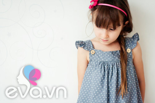 Loạt váy ‘giấu’ cân nặng con của một mẹ Việt - 8