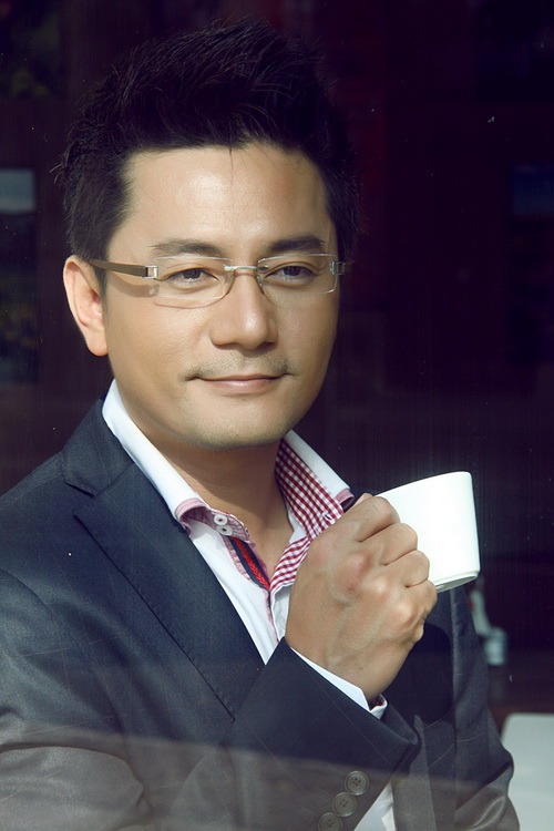 quot;Jang Dong Gun phiên bản Việtquot; khoe vẻ lịch lãm - 7