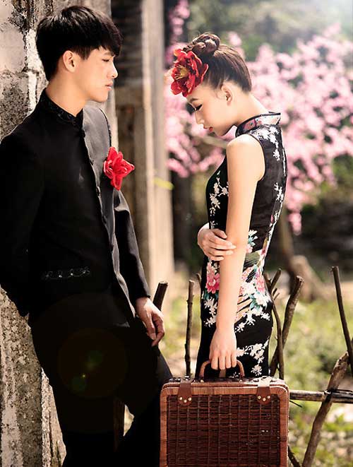 Em đồng ý cho anh bắt cá hai tay - 2