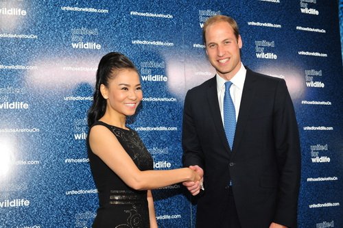 Thu Minh đi siêu xe 4,6 tỷ ở London - 2