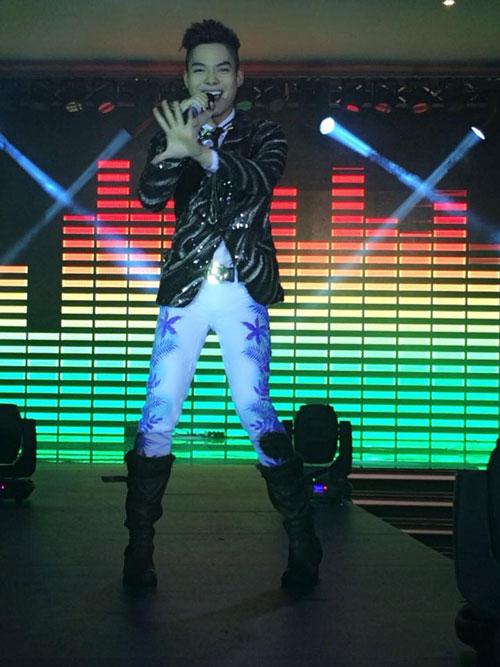 Thân thế 4 người con nuôi của Hoài Linh - 9