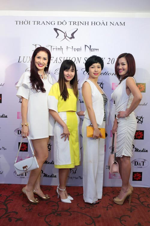 MC một con đẹp như người mẫu trong show thời trang - 9