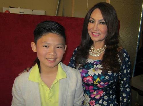 Con trai Bằng Kiều tự tin đi diễn ở Mỹ - 4