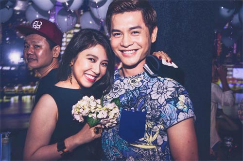 Vợ chồng Trà My quậy tưng bừng sau tiệc cưới - 9