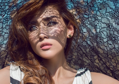 Võ Hoàng Yến đẹp quot;xuất thầnquot; giữa rừng hoang - 1