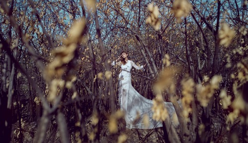 Võ Hoàng Yến đẹp quot;xuất thầnquot; giữa rừng hoang - 5