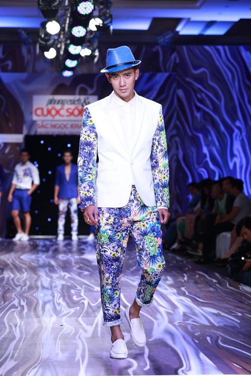 Hè 2014: Thời trang nam giới ngập tràn họa tiết hoa - 1