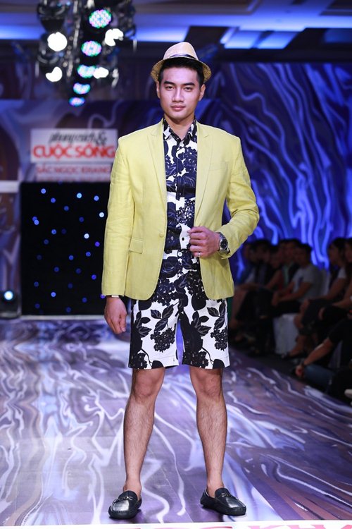 Hè 2014: Thời trang nam giới ngập tràn họa tiết hoa - 11