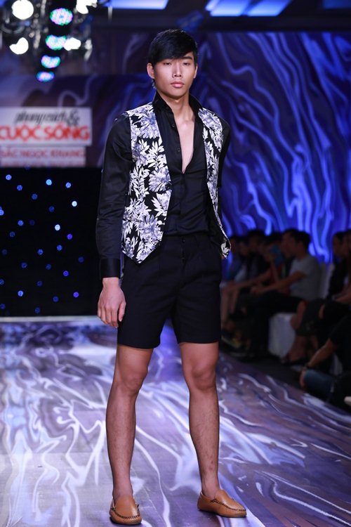 Hè 2014: Thời trang nam giới ngập tràn họa tiết hoa - 15
